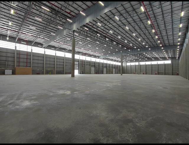 6,700M² WAREHOUSE TO LET IN BREDELL